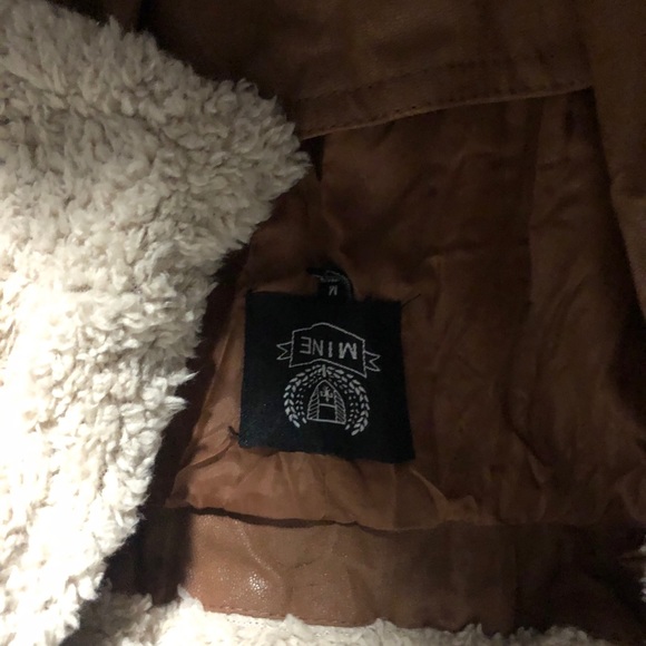 Leather jacket - Picture 2 of 3